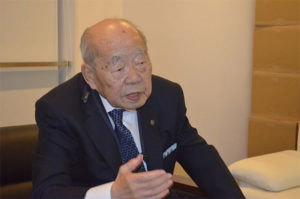 外国人関連業務と共に歩んだ行政書士ライフ