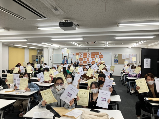 - 外国人が学ぶ専門学校インタビュー① -外国人学生が最大限スキルアップできる学び舎であるために